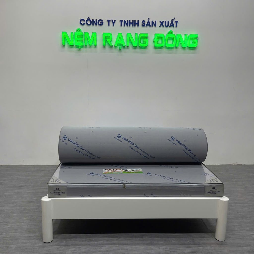 Nệm Than Hoạt Tính Titan khử mùi, kháng khuẩn tối ưu