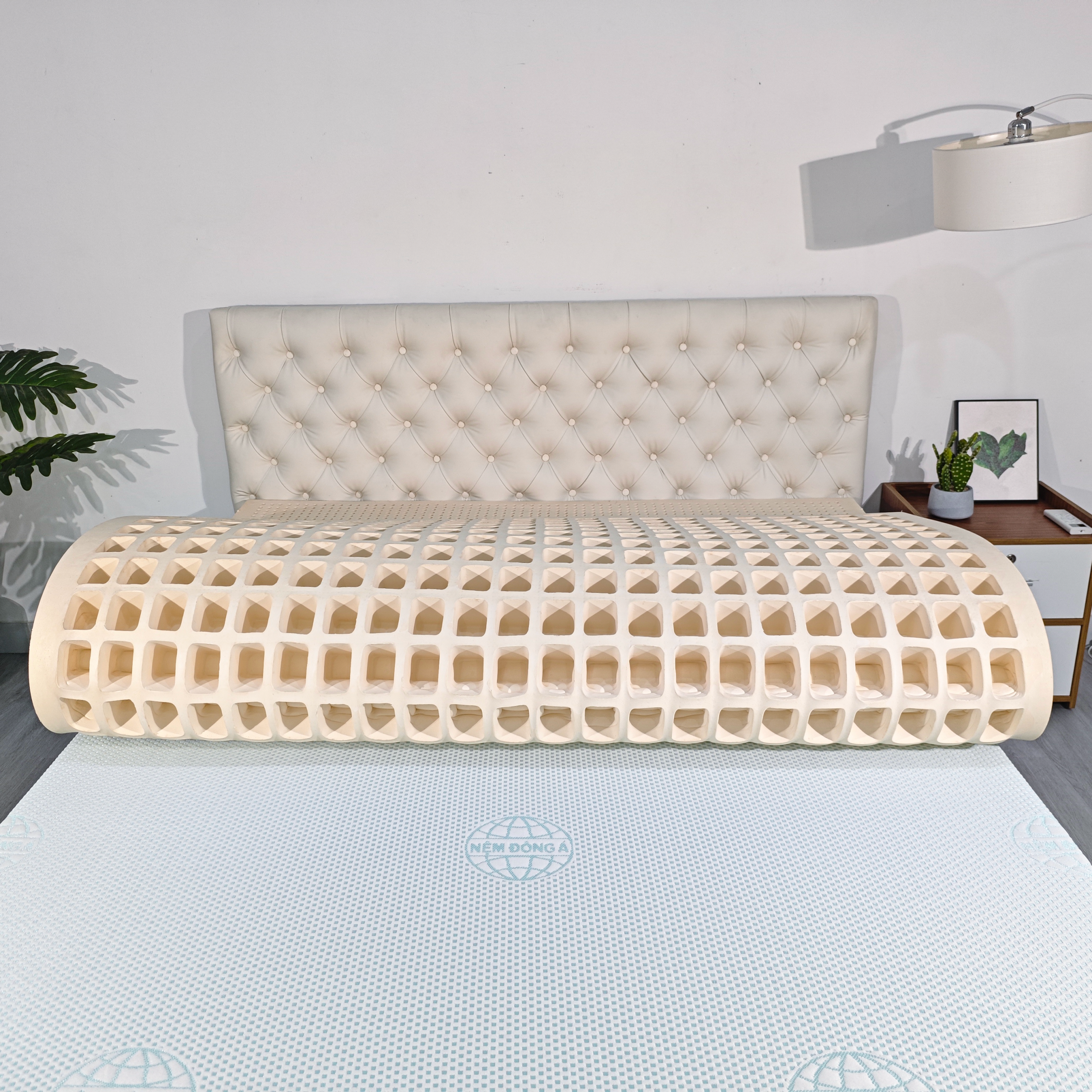 Nệm Cao Su Thiên Nhiên Đông Á Diamond - Đầy Đủ Kích Thước - Ảnh 8