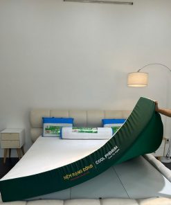 Chất liệu cao cấp, thân thiện với làn da